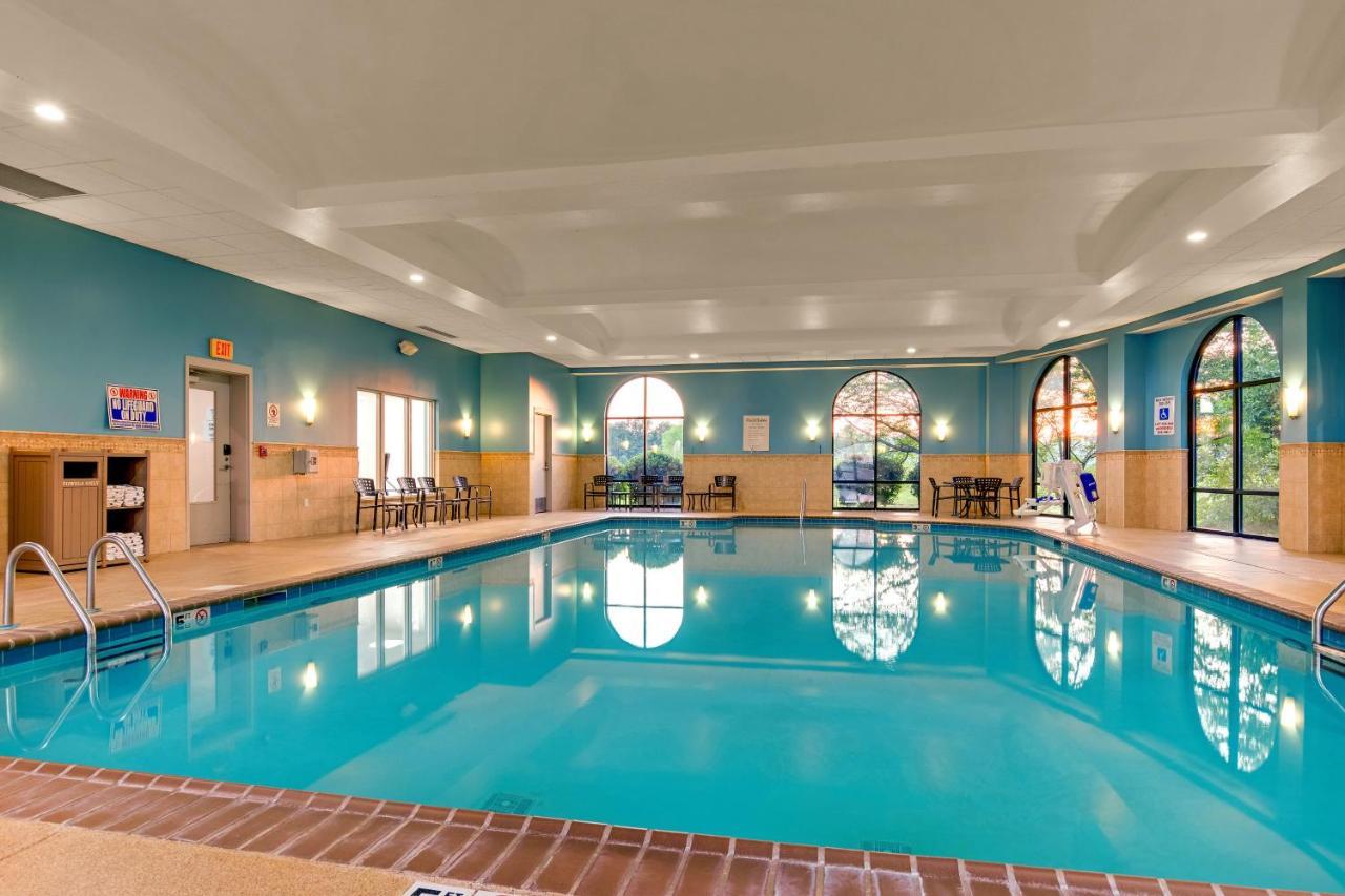 Express Nashville-opryland By Ihg Hotel 3*