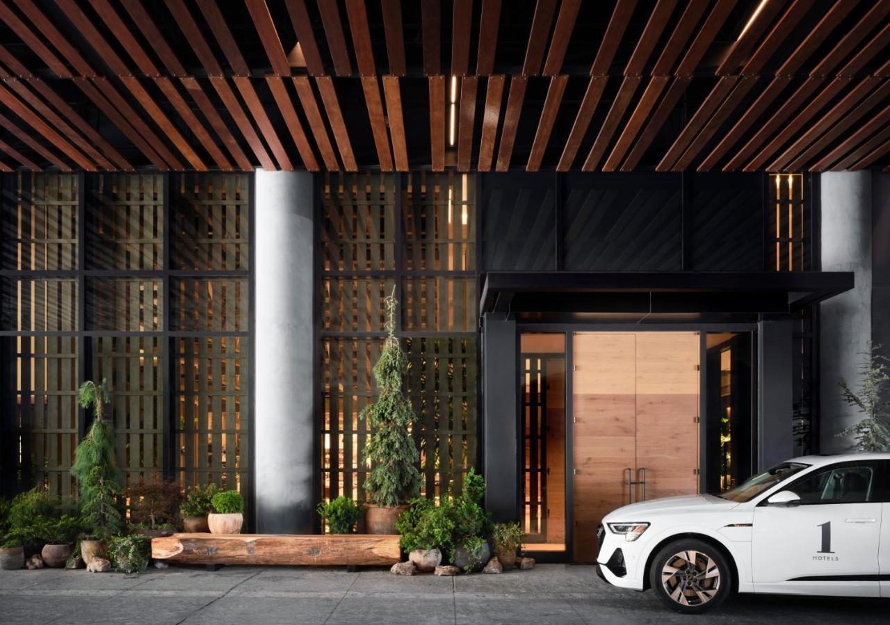 1 Hotel 5*