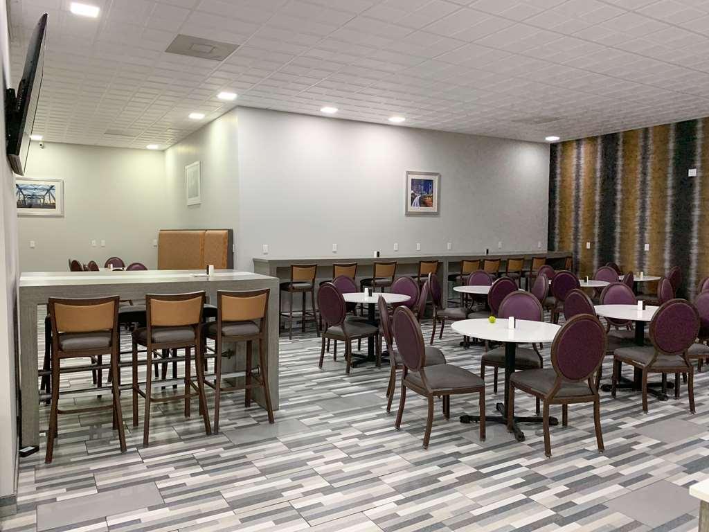 Knights - Downtown 2* Nashville