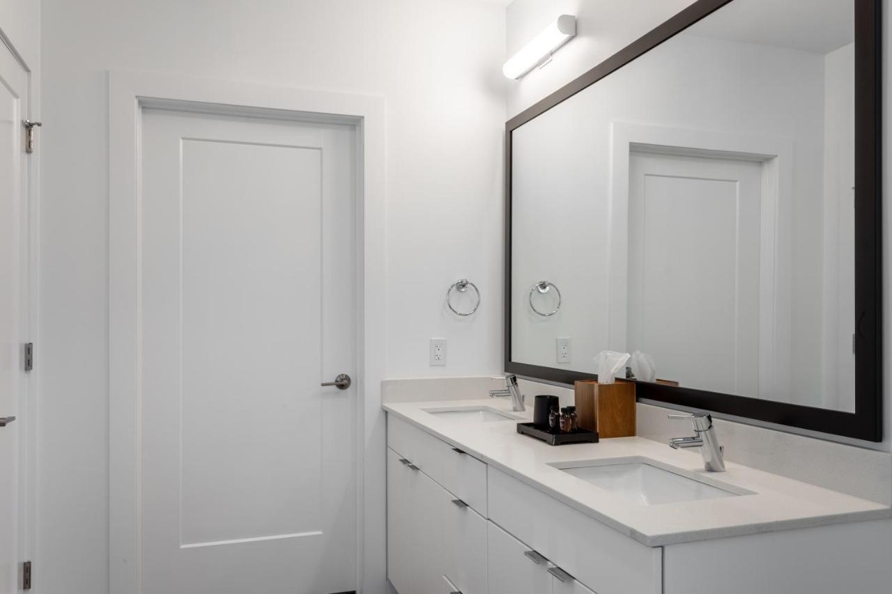 Mint House - Music Row