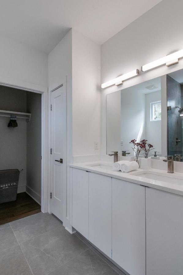 Hotel Luxurious W/roof - 2 Miles From Broadway! Nashville