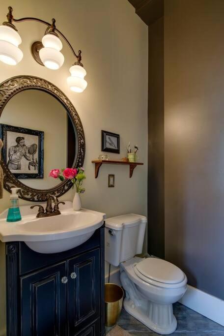 Captain's Quarters East Nashville, Tn Nashville