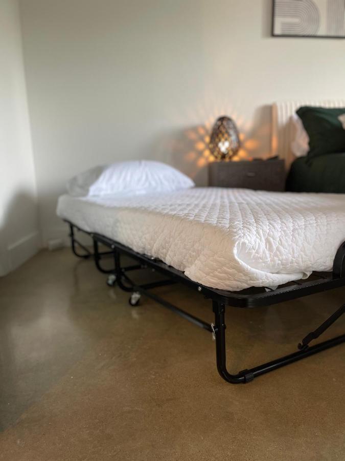 Brand New Near Downtown Nash W Washer Dryer Apartment