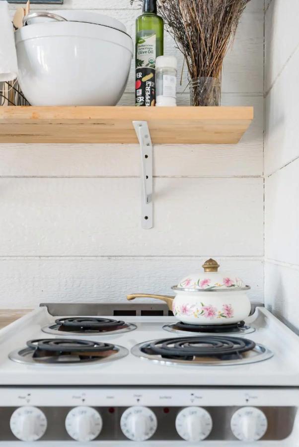 Holiday home Hip, Cozy With A Fire Pit In Cleveland Park Nashville