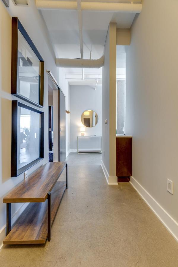 Amazing 2 Bd 4th Floor With Spectacular Views * Nashville