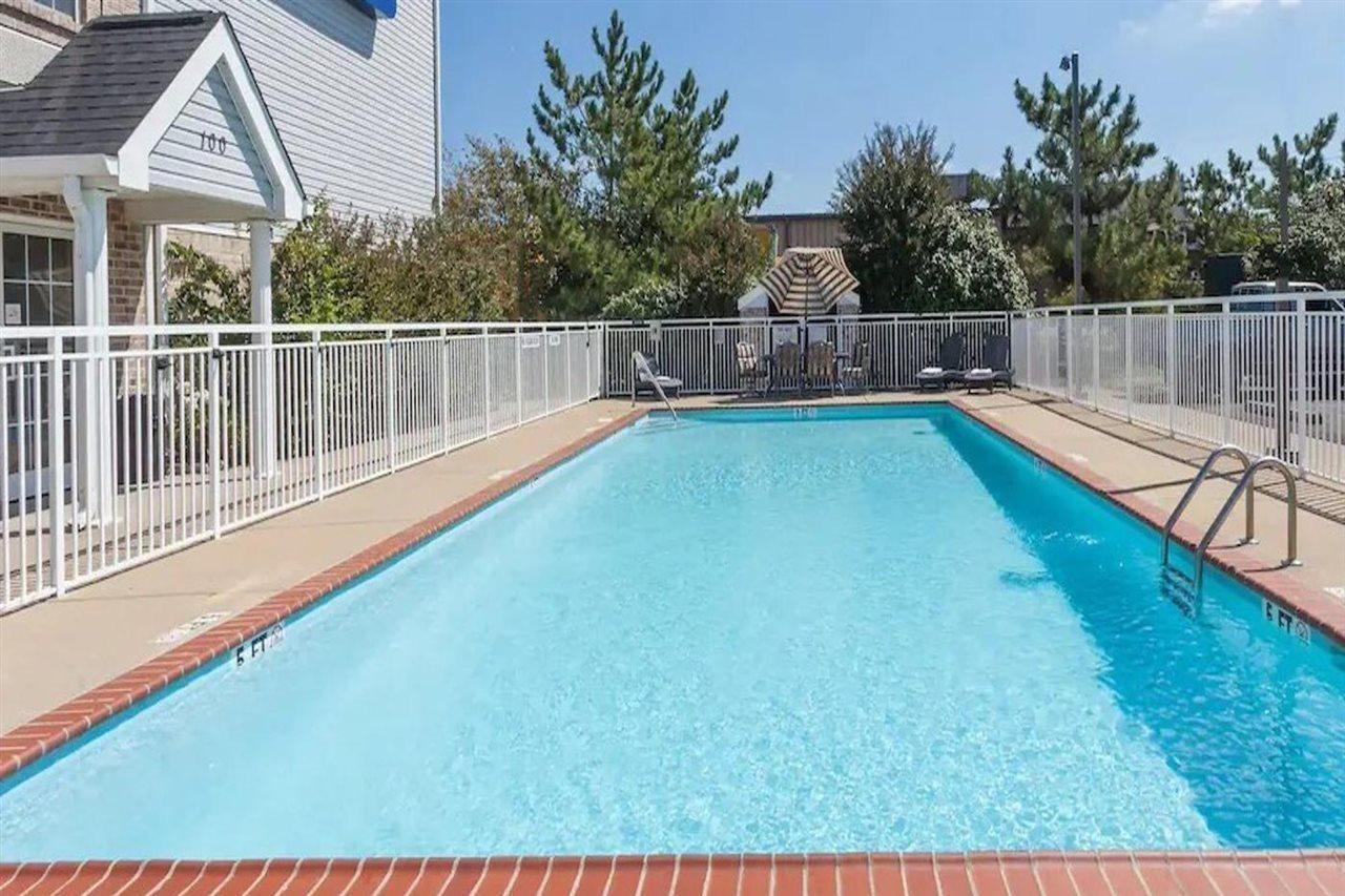 Microtel & By Wyndham