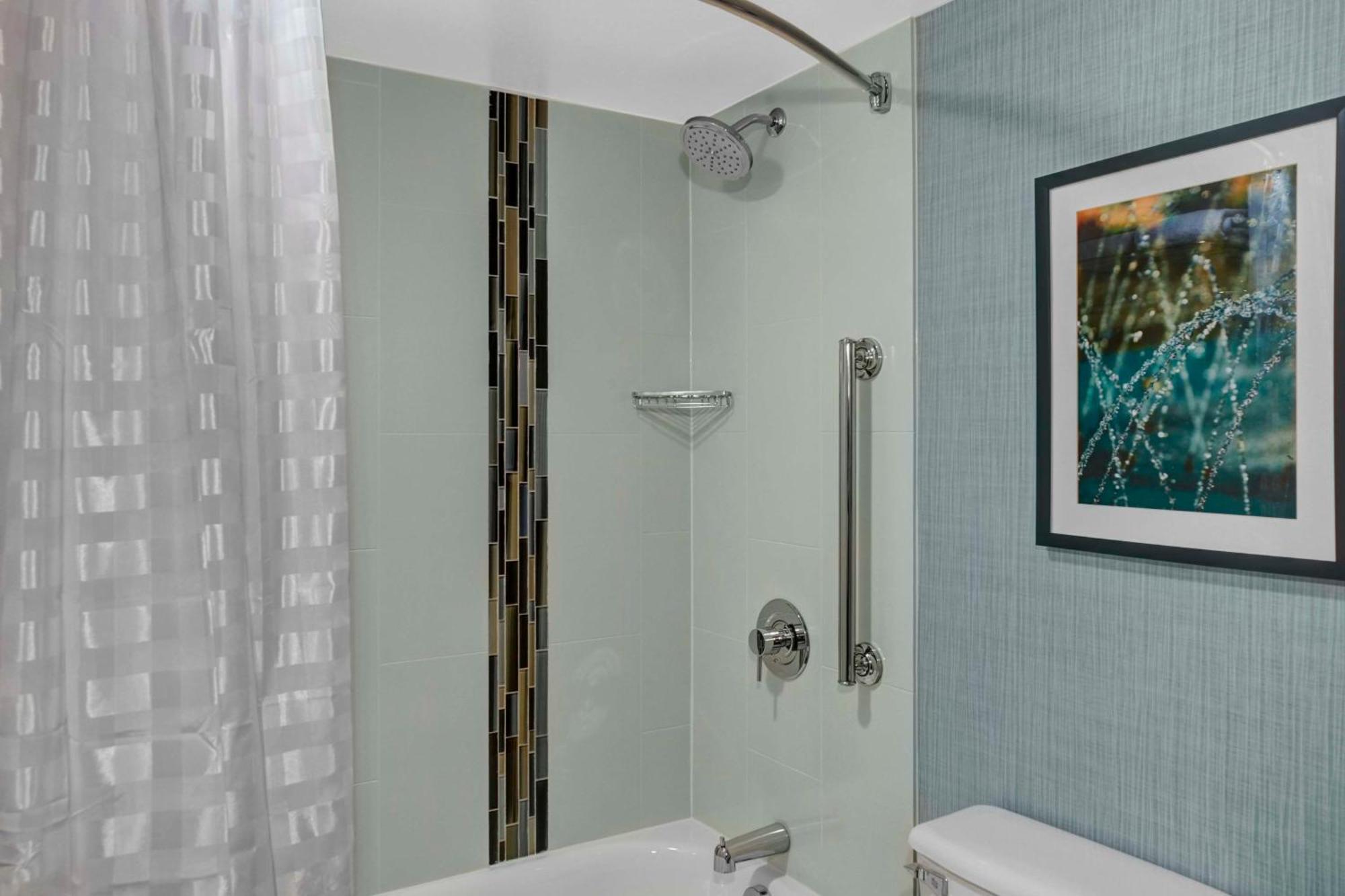 Hyatt Place Opryland Hotel Nashville
