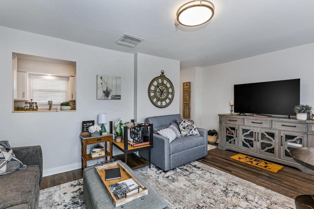 1062 Riverfront Nashville