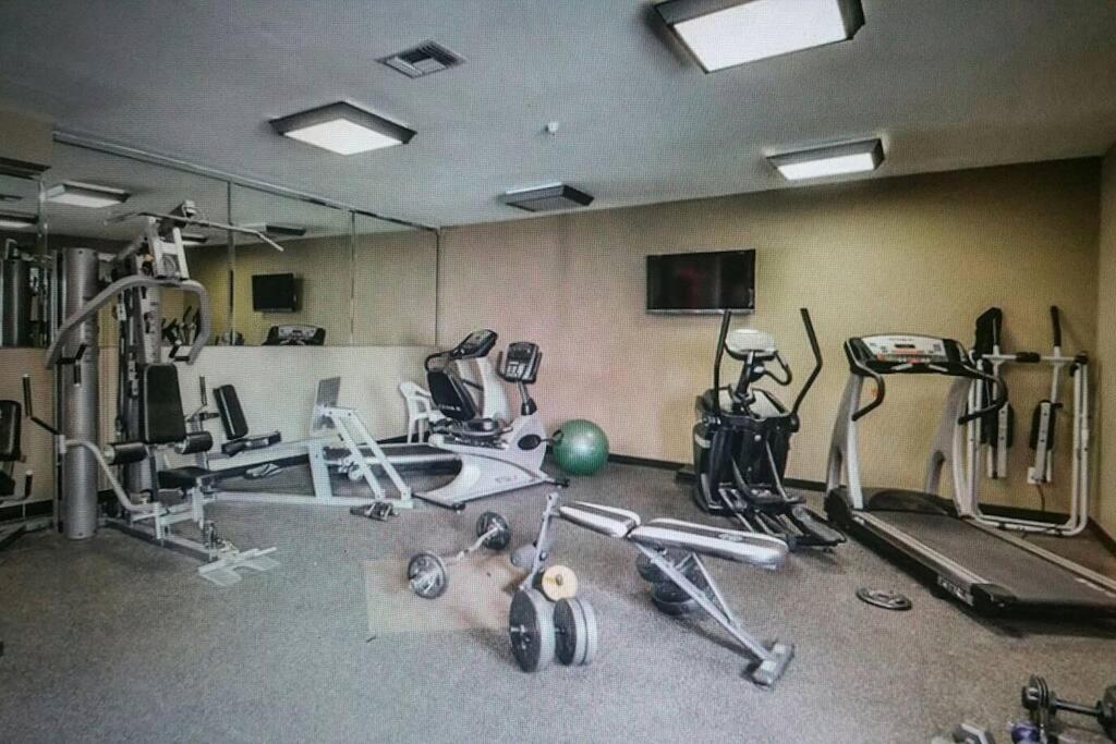 Aparthotel New Listing! Gorgeous Downtown Walk To On The River #3 Nashville