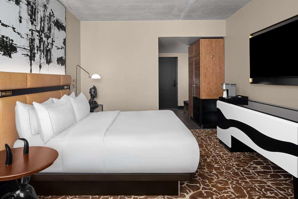 Hotel Fraye Curio Collection By Hilton *