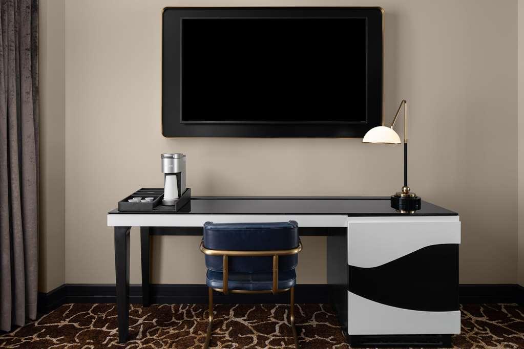 Fraye Curio Collection By Hilton