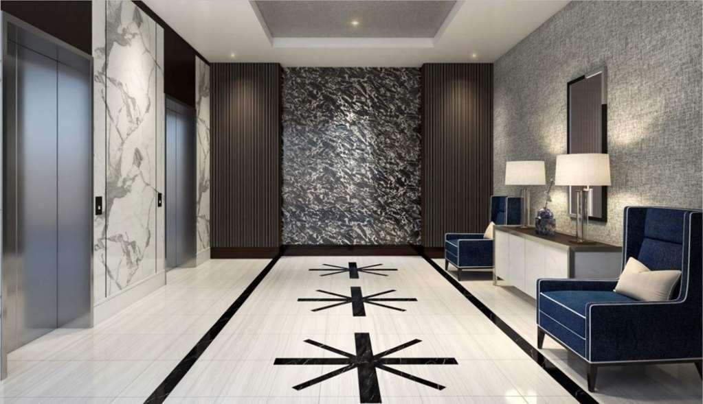 Hilton Bna Airport Terminal 4*