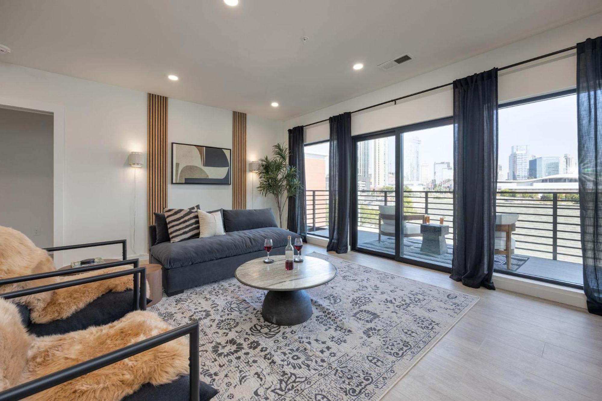 Holiday home Hyve - Eden Elegance - Walk To Broadway Nashville