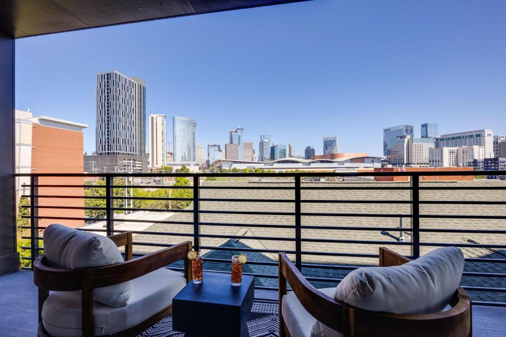 Holiday home Hyve - Eden Elegance - Walk To Broadway *