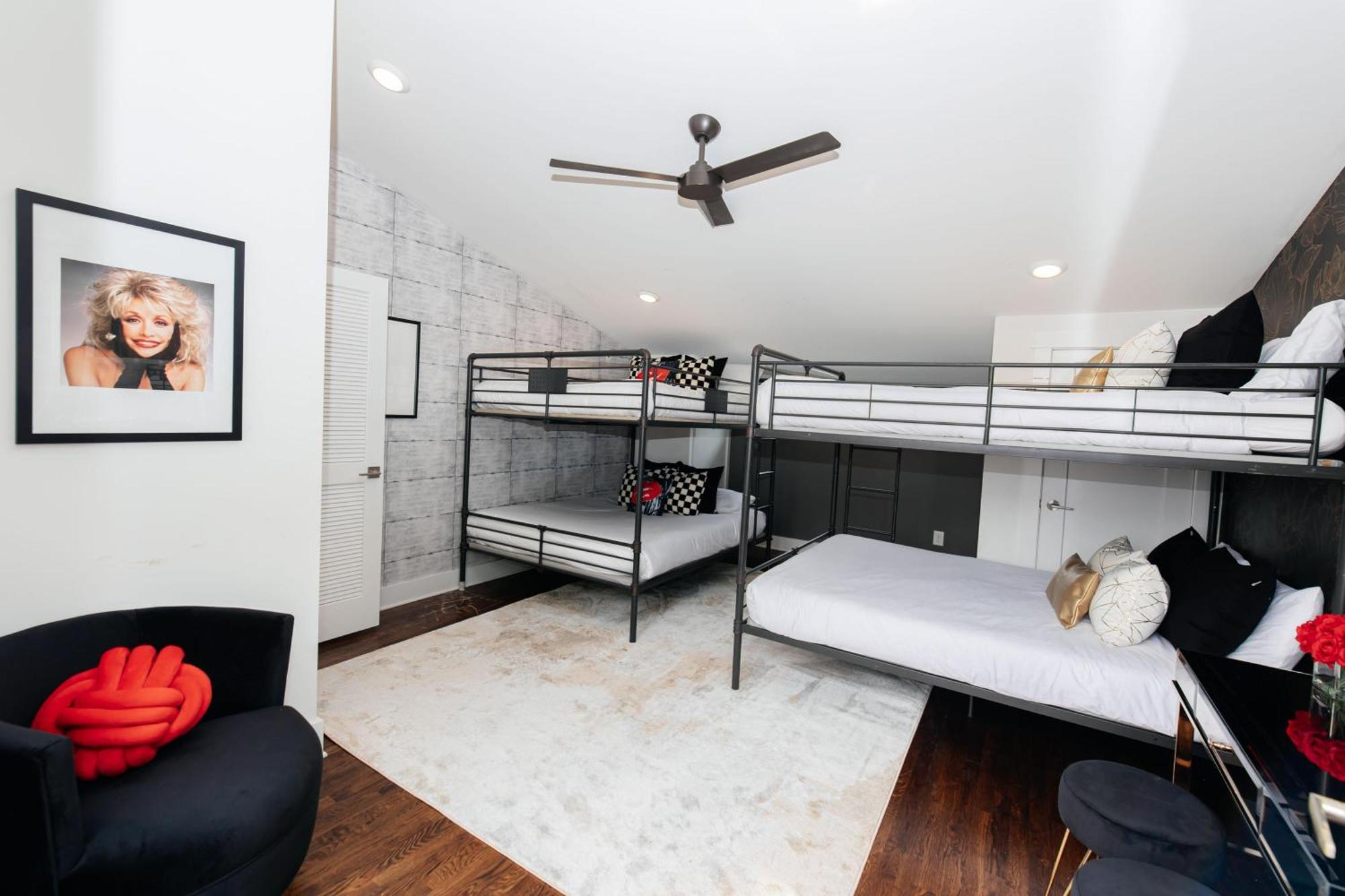 Holiday home - 2001 Convent Place Unit 12 - #2 *