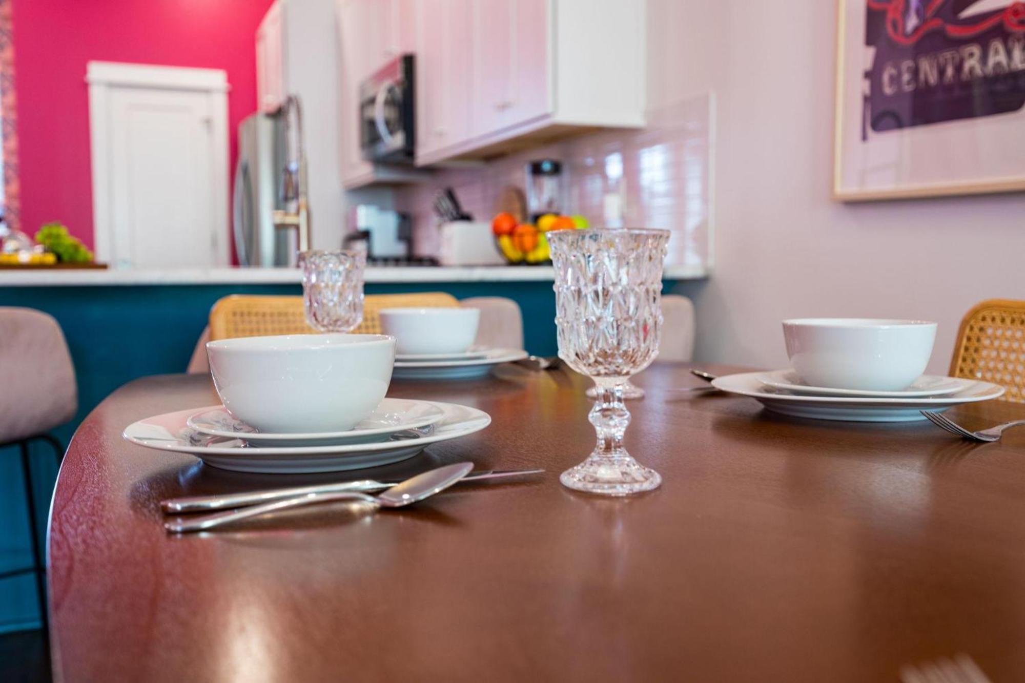 - 2001 Convent Place Unit 12 - #2 *