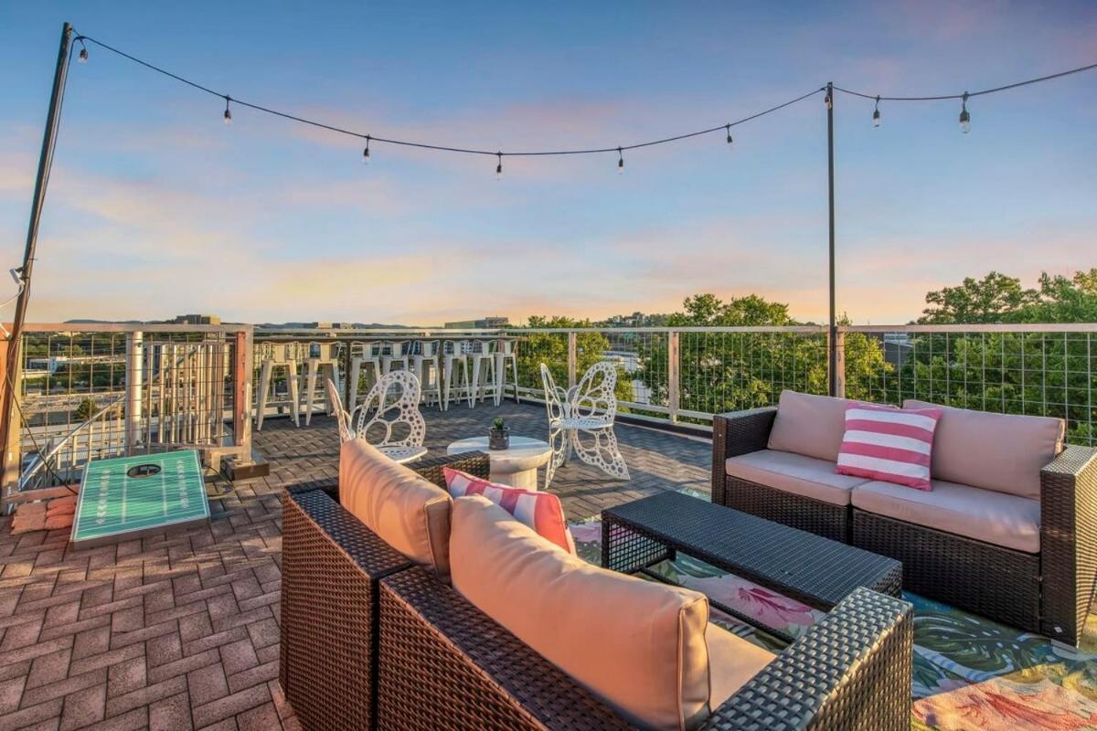 Holiday home Dolly's Big House - 18 Beds Skydeck Views *