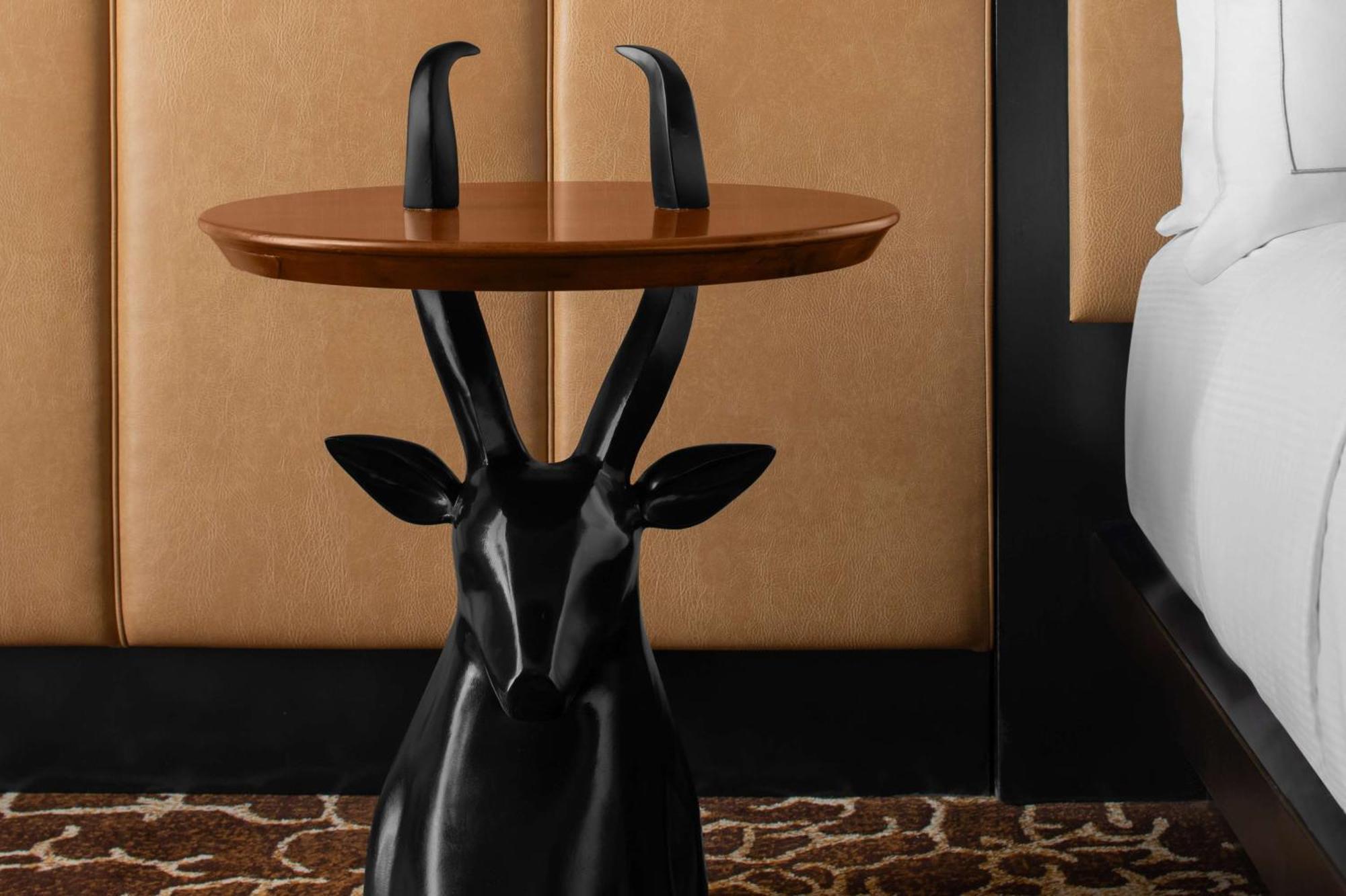 Hotel Fraye Nashville, Curio Collection By Hilton