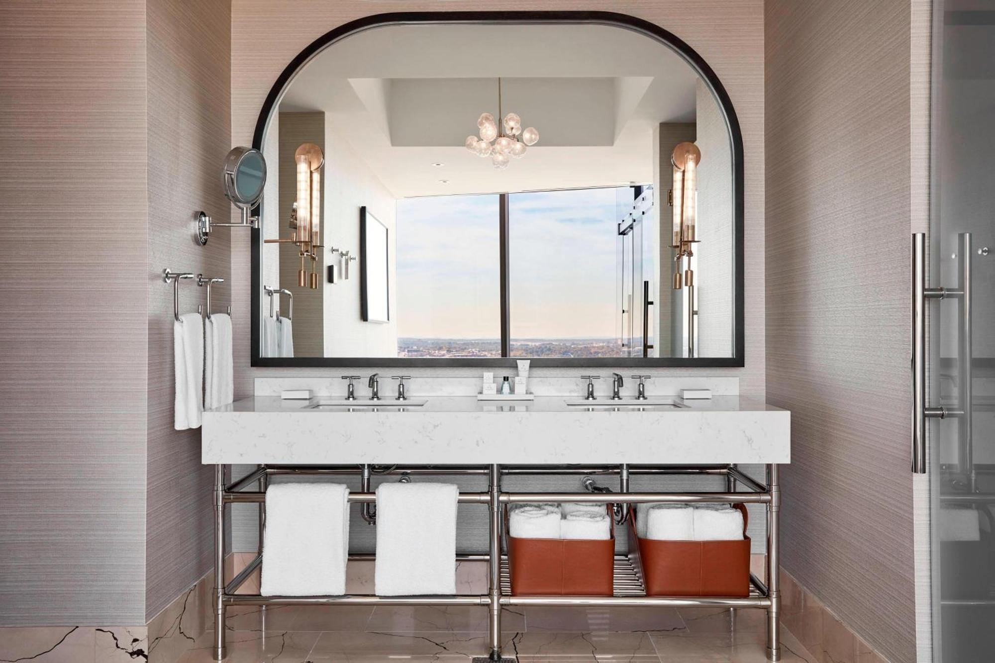 Jw Marriott Nashville