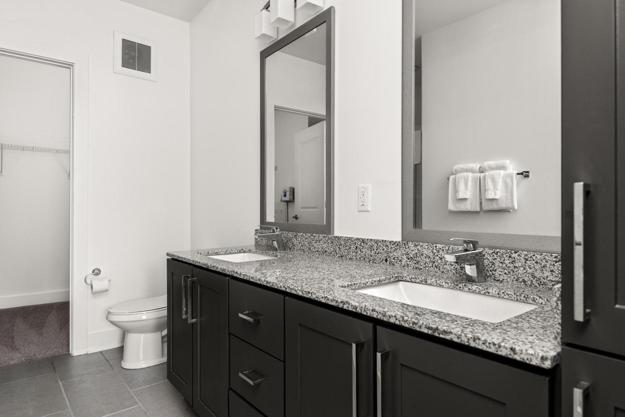 Apartment Mint House - Music Row