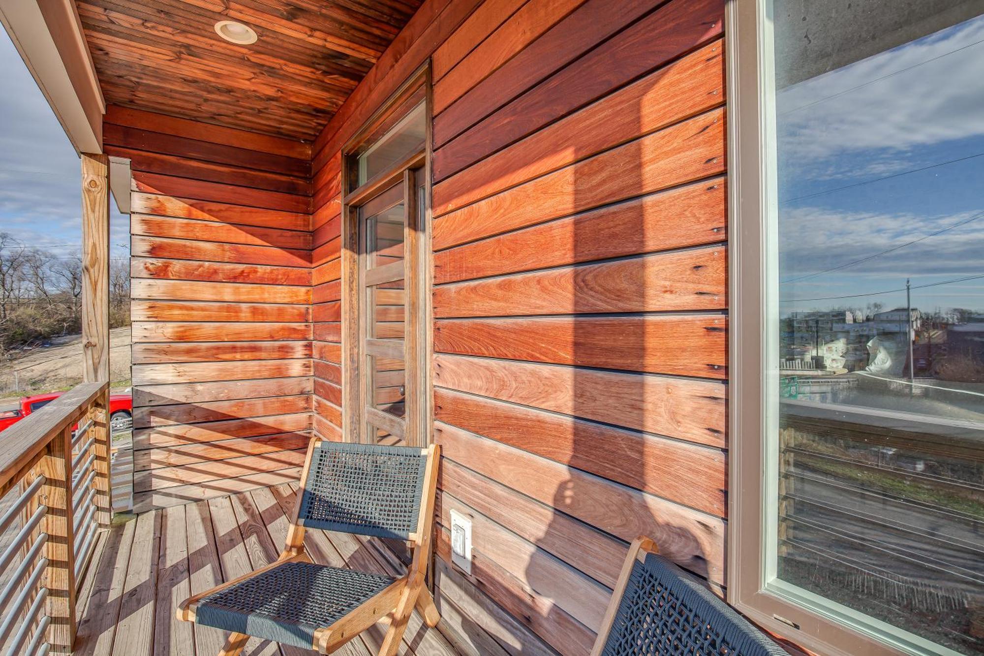 Jack Daniels House With Rooftop Golf, Views! 8min To Whiskey Row! Sleeps 10! Nashville