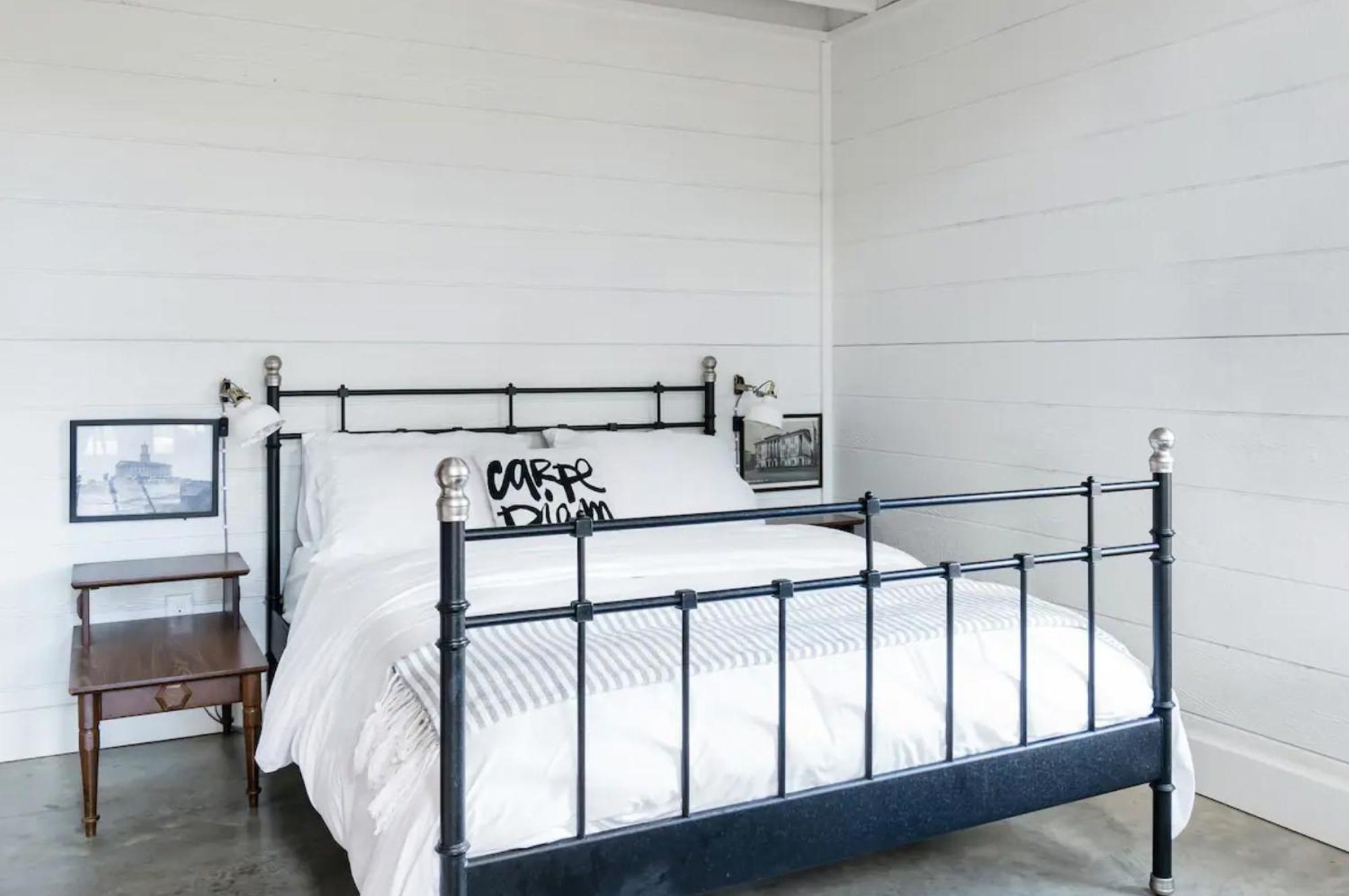 Hip, Cozy With A Fire Pit In Cleveland Park * Nashville