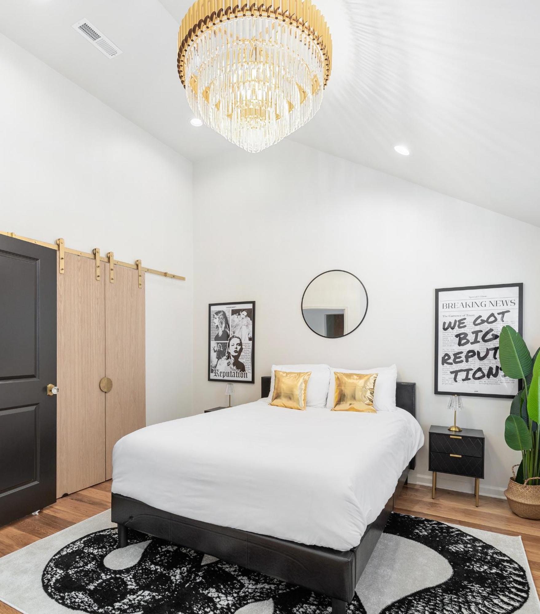 Taylor Swift Eras Inspired Home-10 Min To Broadway