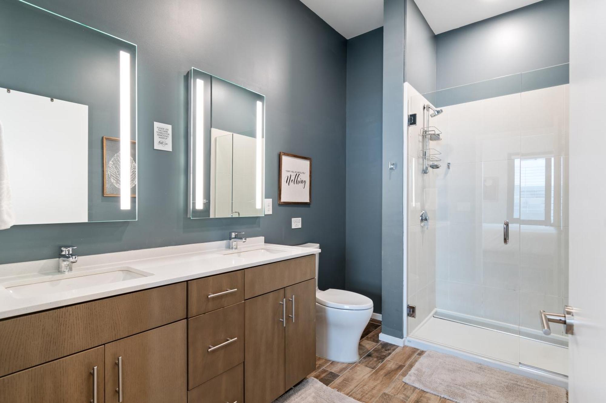 Modern, Music Row, Central, Pool, Gym Nashville