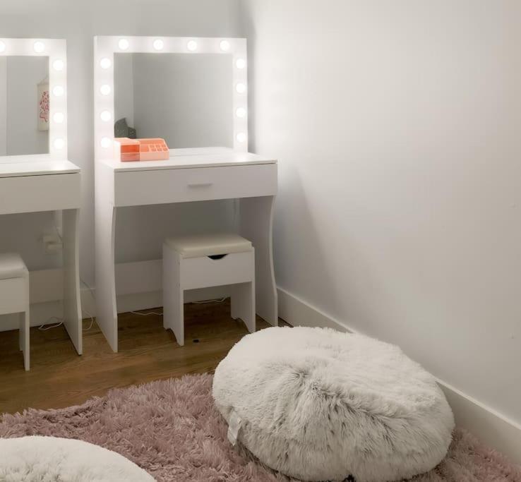 New Amazing 4br Suite* Hot Tub *2 Mi To Music *