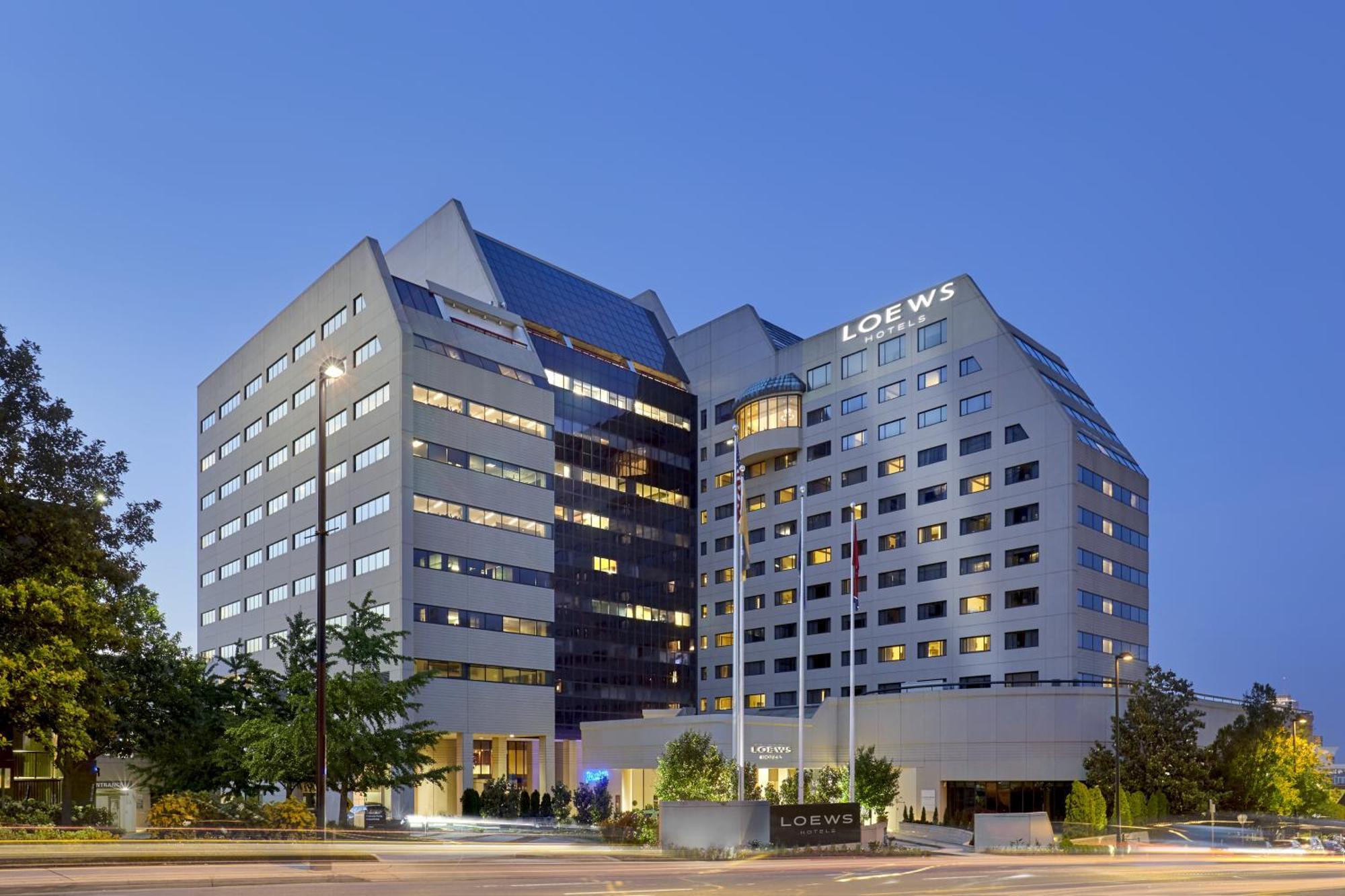 Loews At Vanderbilt Plaza 4*