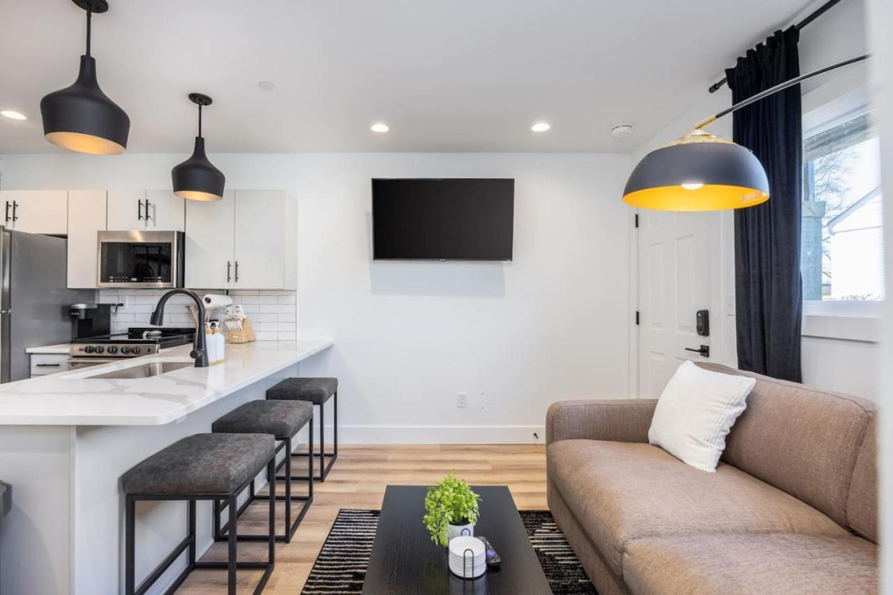 Stylish In Hillsboro Village By Vanderbilt And Belmont Apartment *