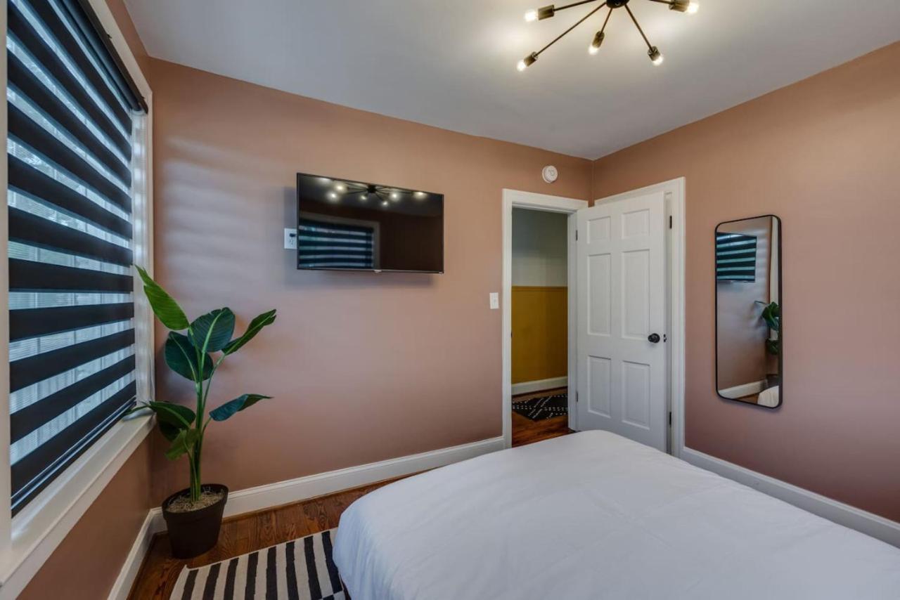 Charming House By Vanderbilt And Belmont Holiday home