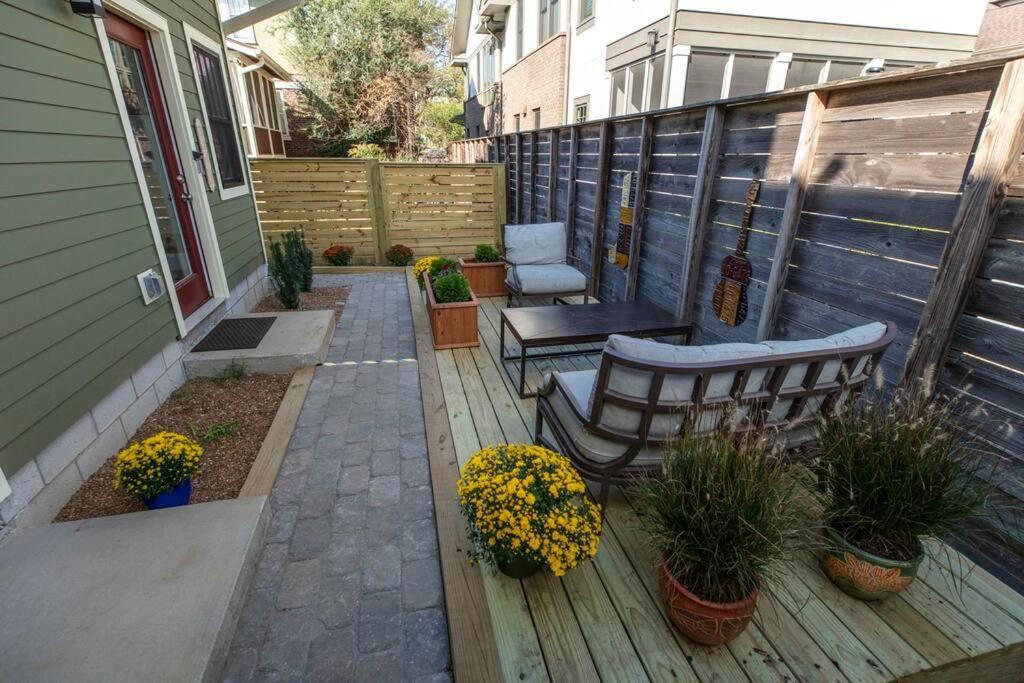 12 South Apartment *