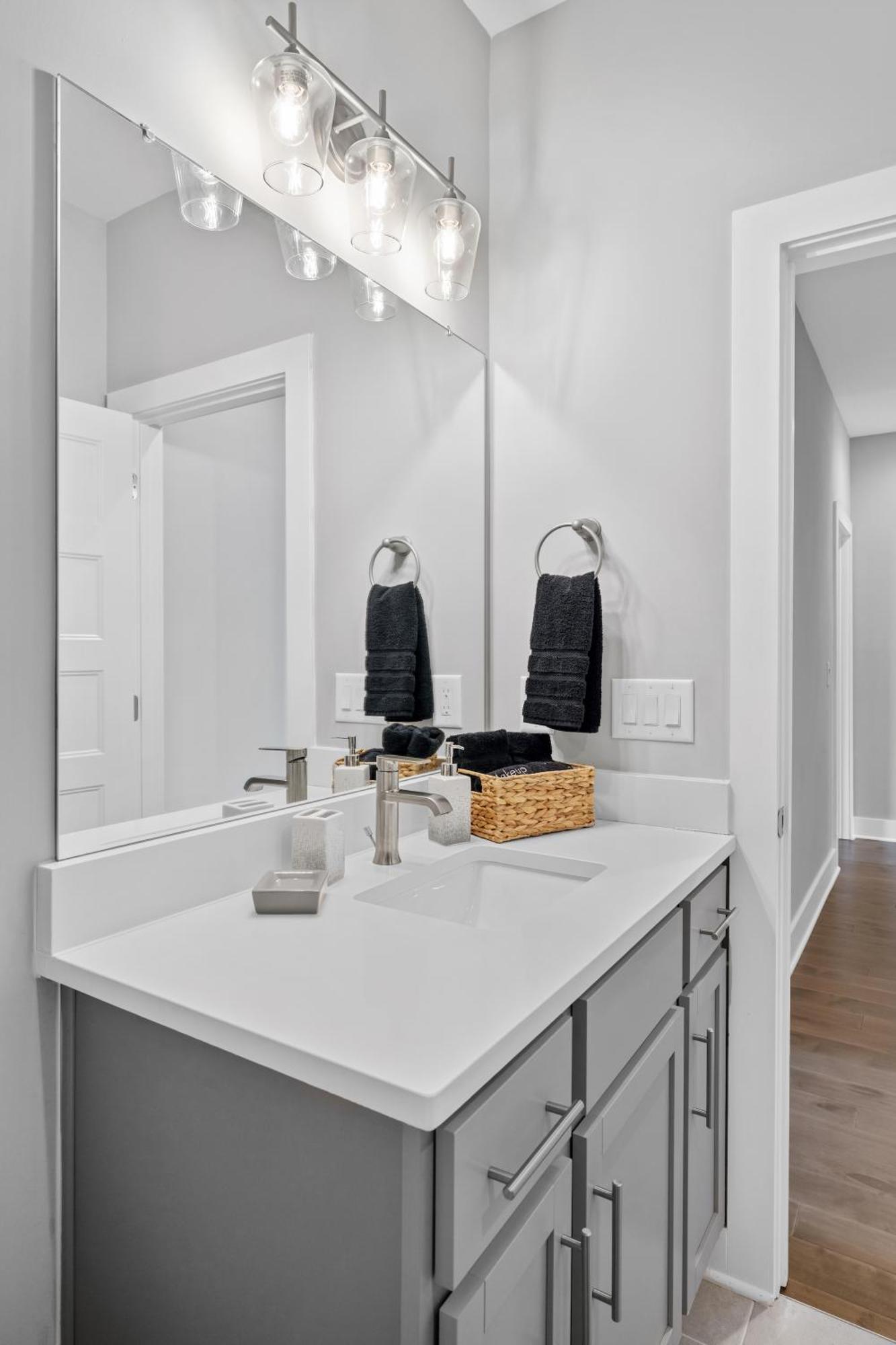 Rhythm & View - Large Groups *