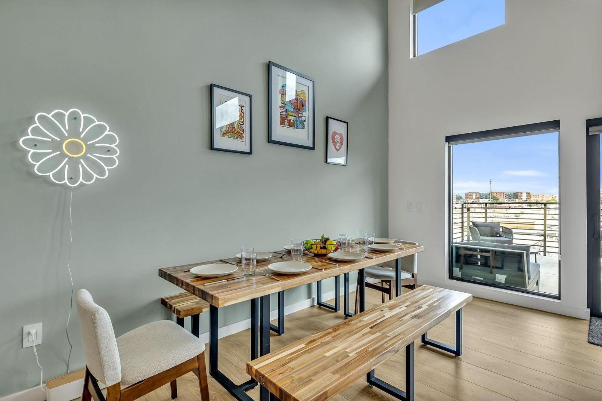 - 635 7th Ave S Unit 610