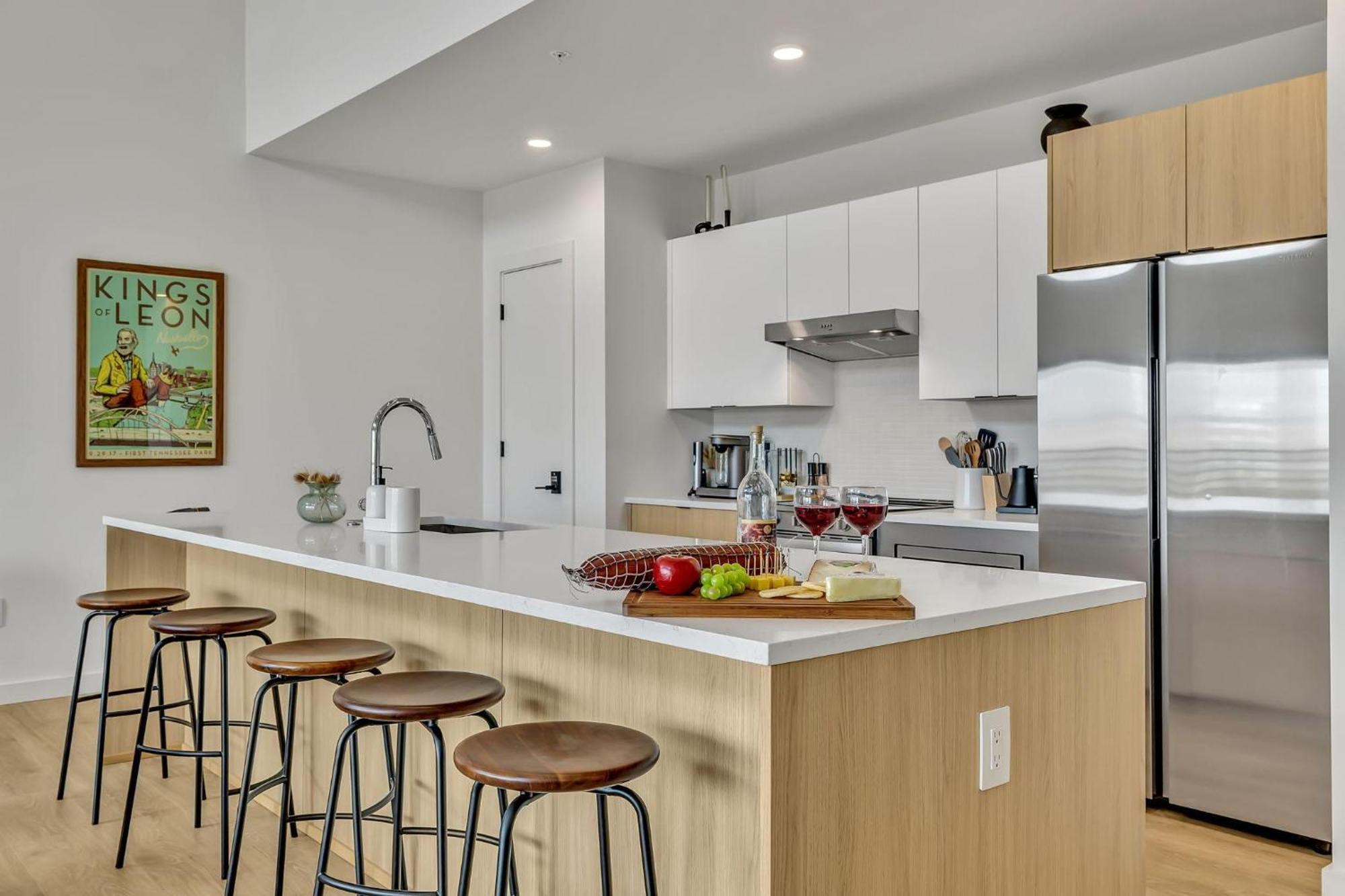 - 635 7th Ave S Unit 610 Holiday home