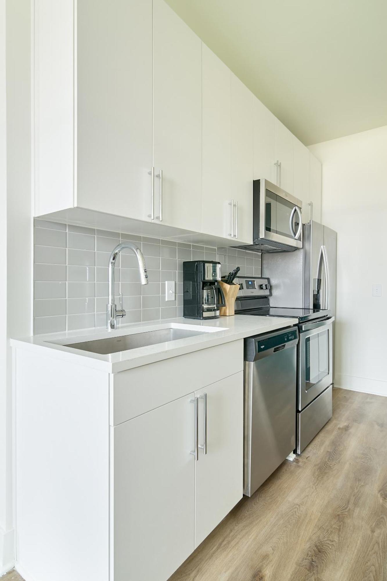 Lc Sobro Aparthotel 4*