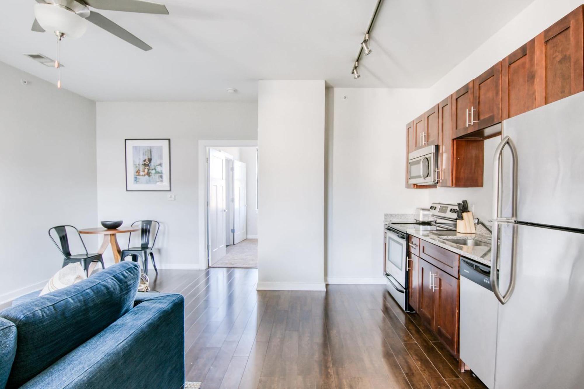 Apartment Cozysuites Music Row Modern 1br With Free Parking 02 Nashville