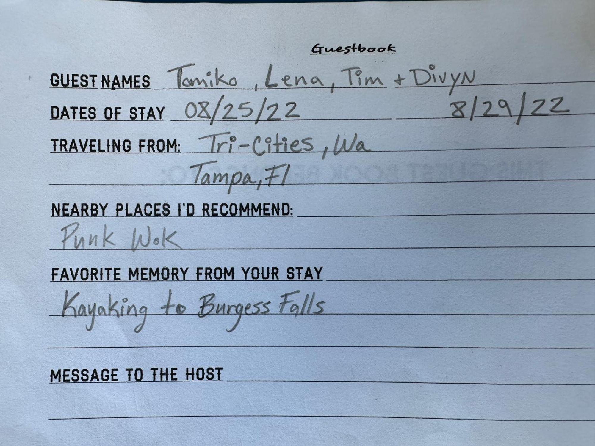 Holiday home Huge4bedr10mintodtownsafe Nashville