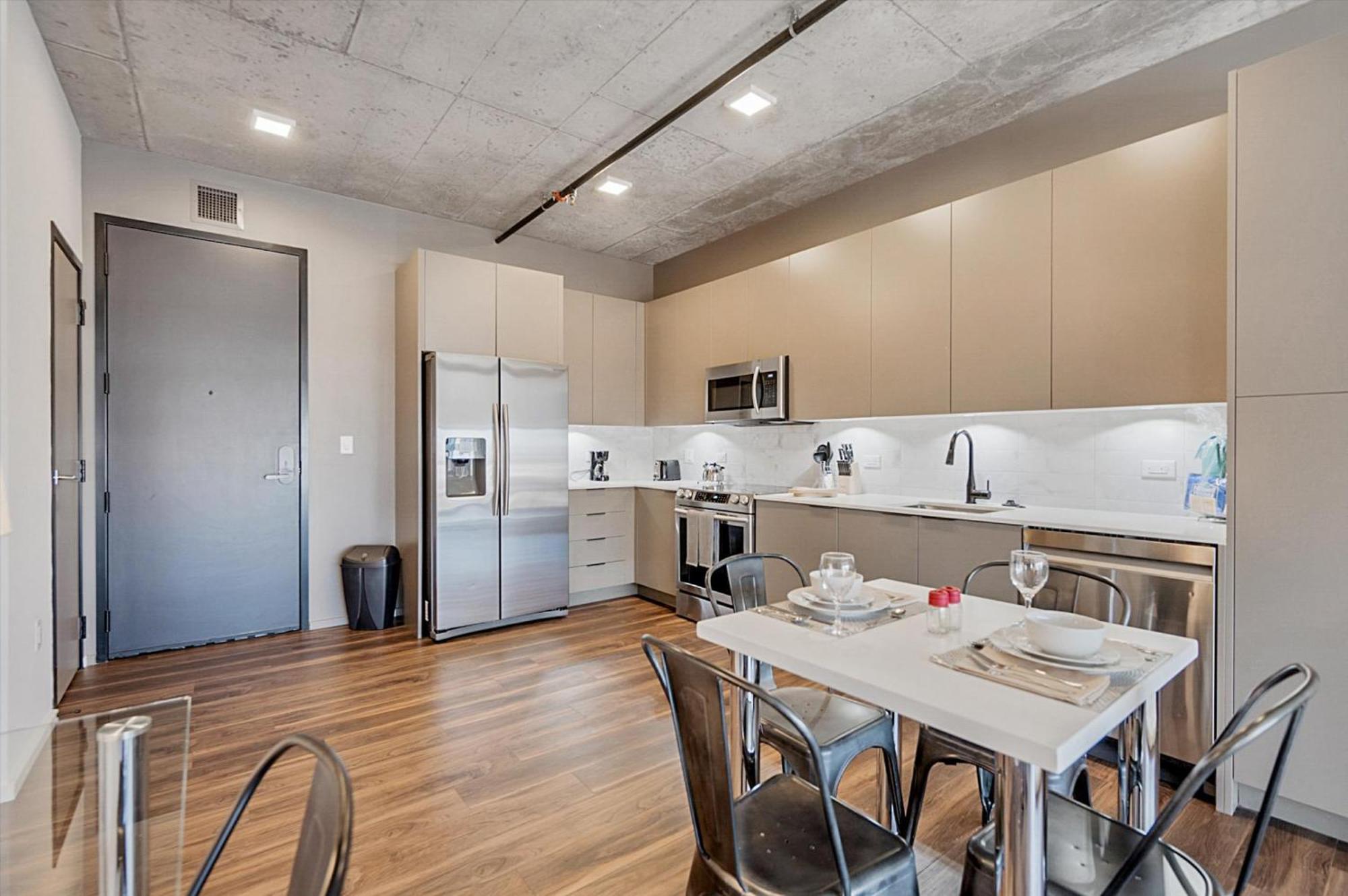 Global Luxury Downtown Nashville