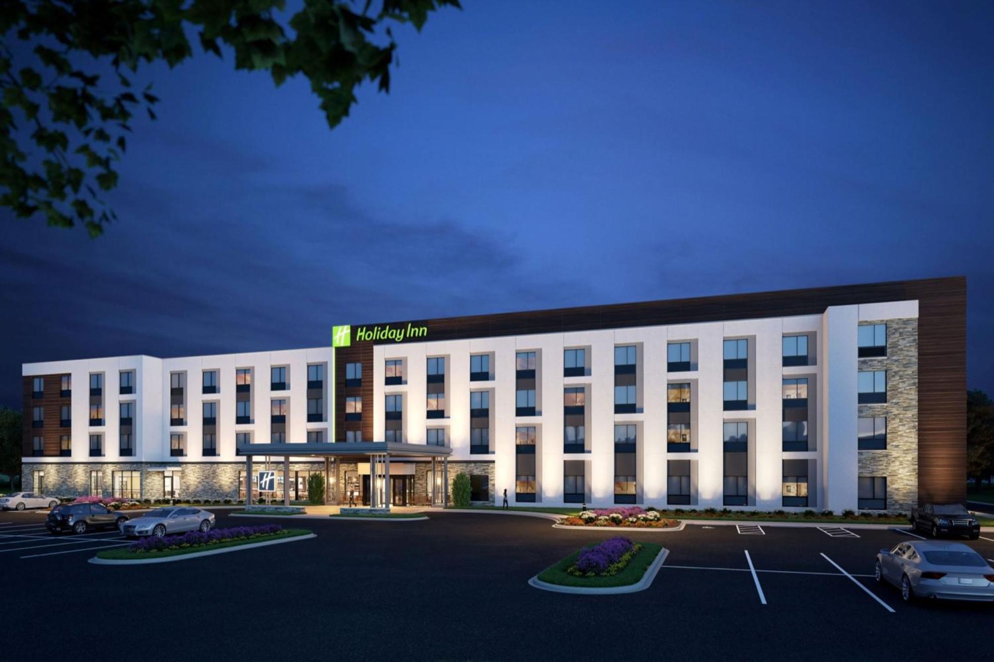 Airport By Ihg Hotel 3*