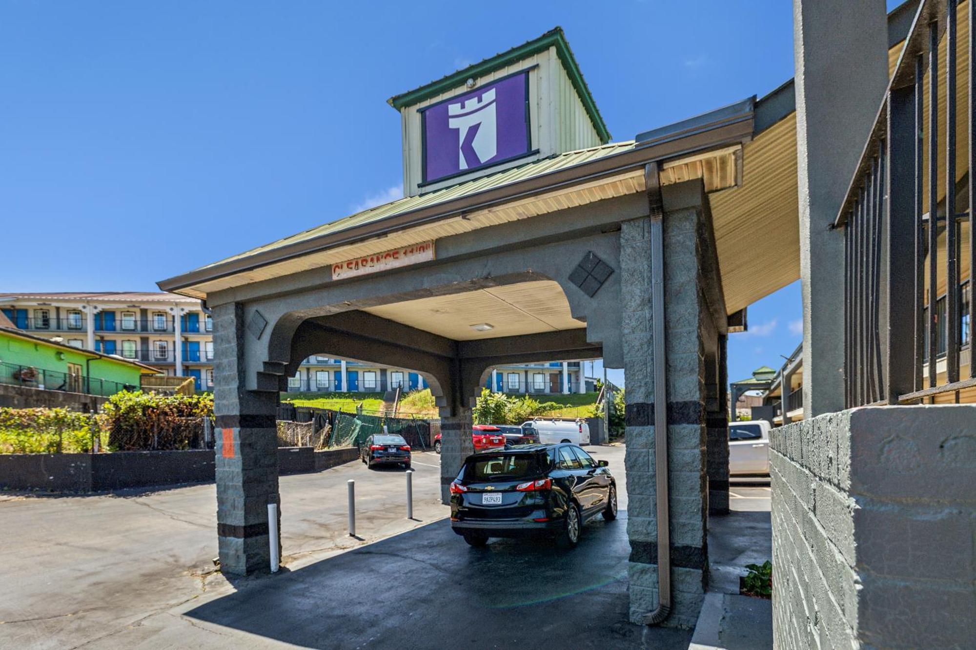 Hotel Knights Antioch Nashville