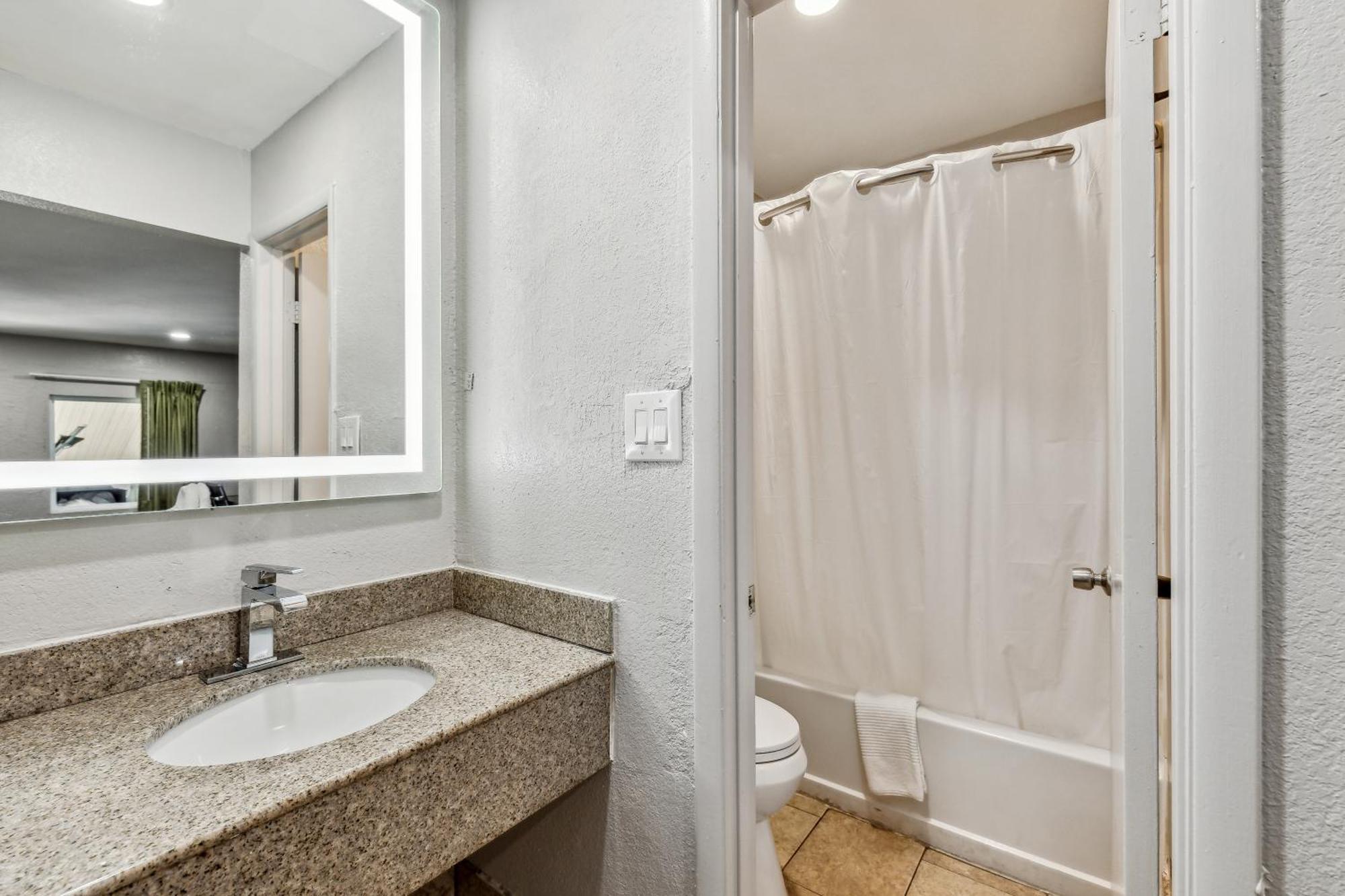 Knights Antioch Hotel Nashville