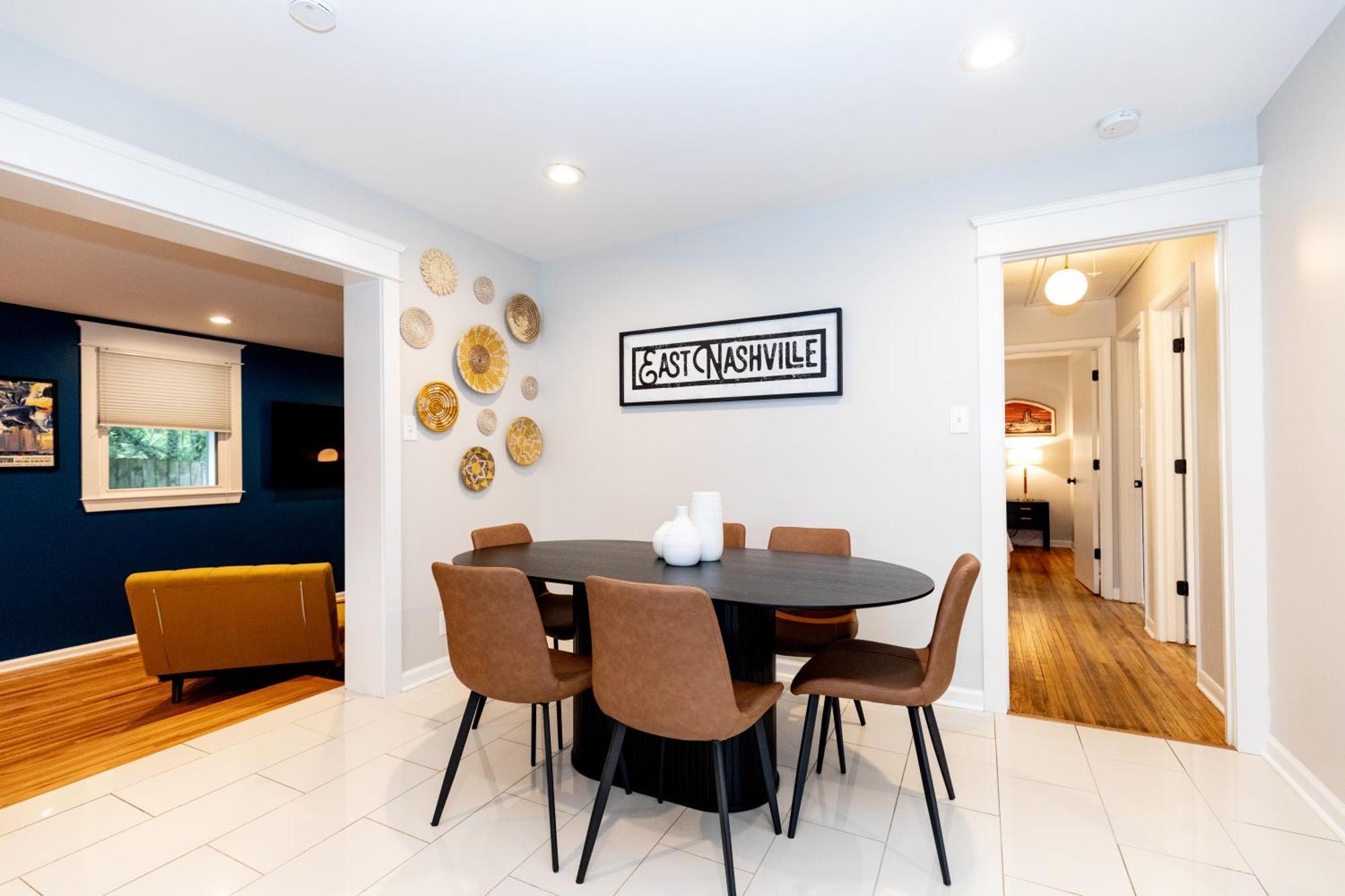 Casa Azul - 2 King Beds And A Hot Tub * Nashville