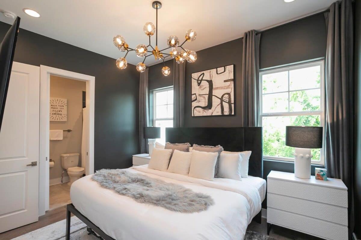 Rooftop Deck And Rec Minutes To Dwntn *