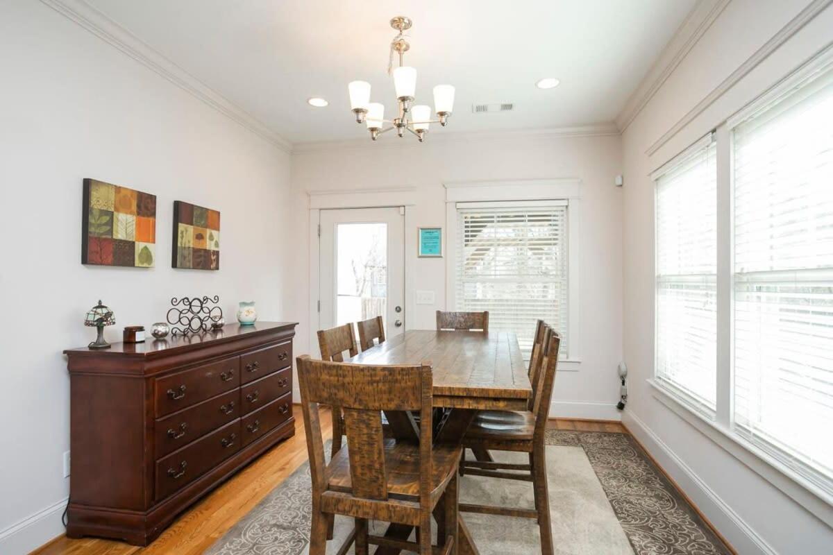 July Discount! Close To Downtown, Yard *