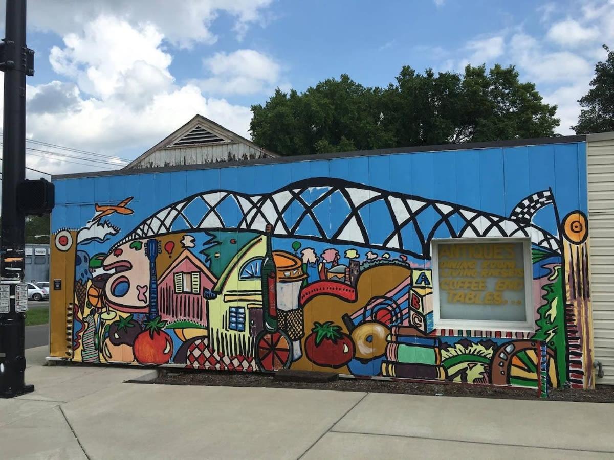 Holiday home July Discount! Close To Downtown, Yard *