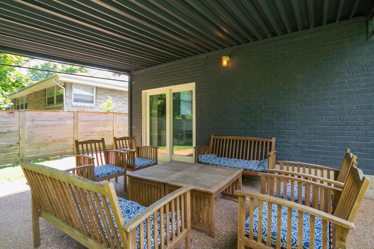 Hip Rustic Ranch Style In East Nashville