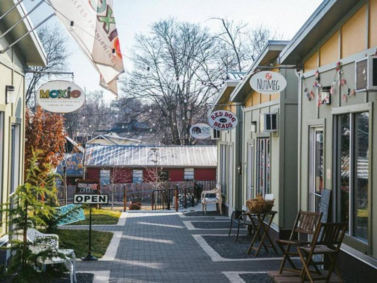 The Johnny And June House Prime Location Holiday home *