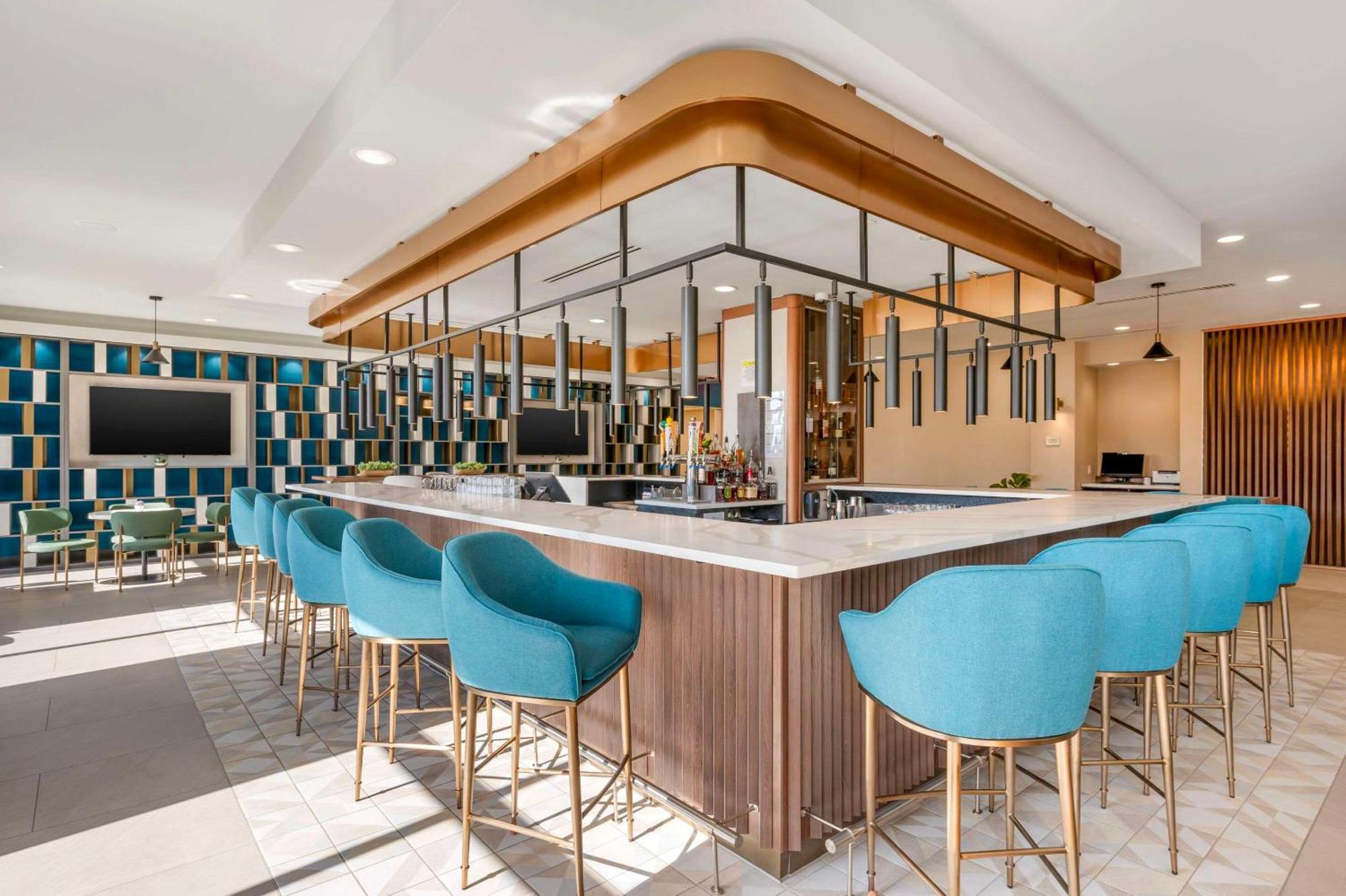 Cambria Midtown Hotel